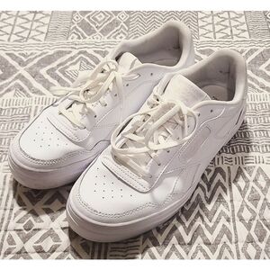 Reebok Women's Club MEMT Bold Sneakers